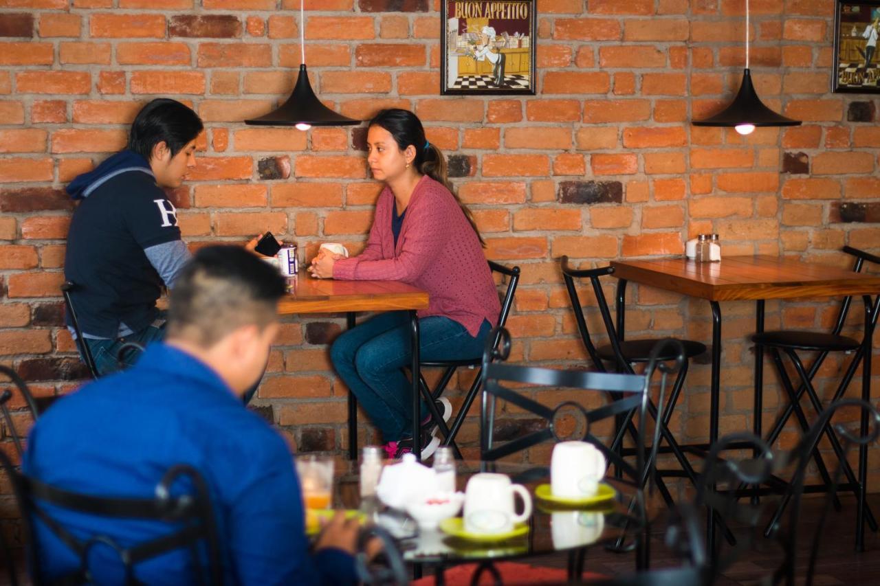 Hostal Capri Quito Kültér fotó