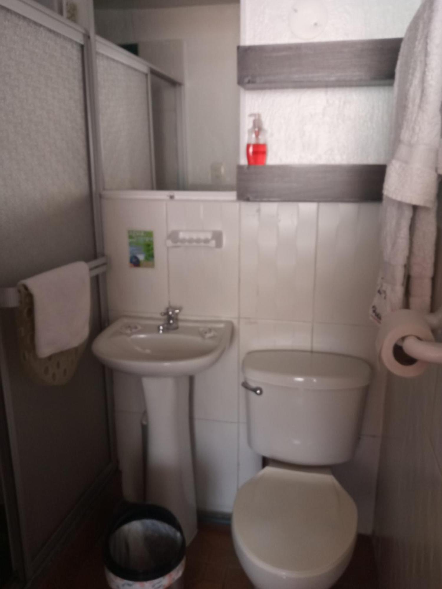 Hostal Capri Quito Kültér fotó