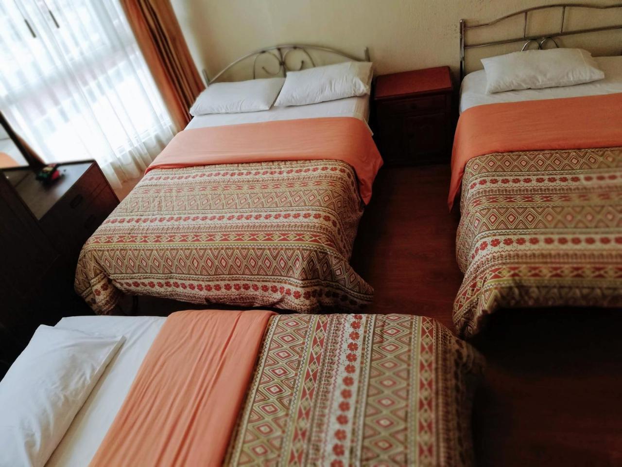 Hostal Capri Quito Kültér fotó